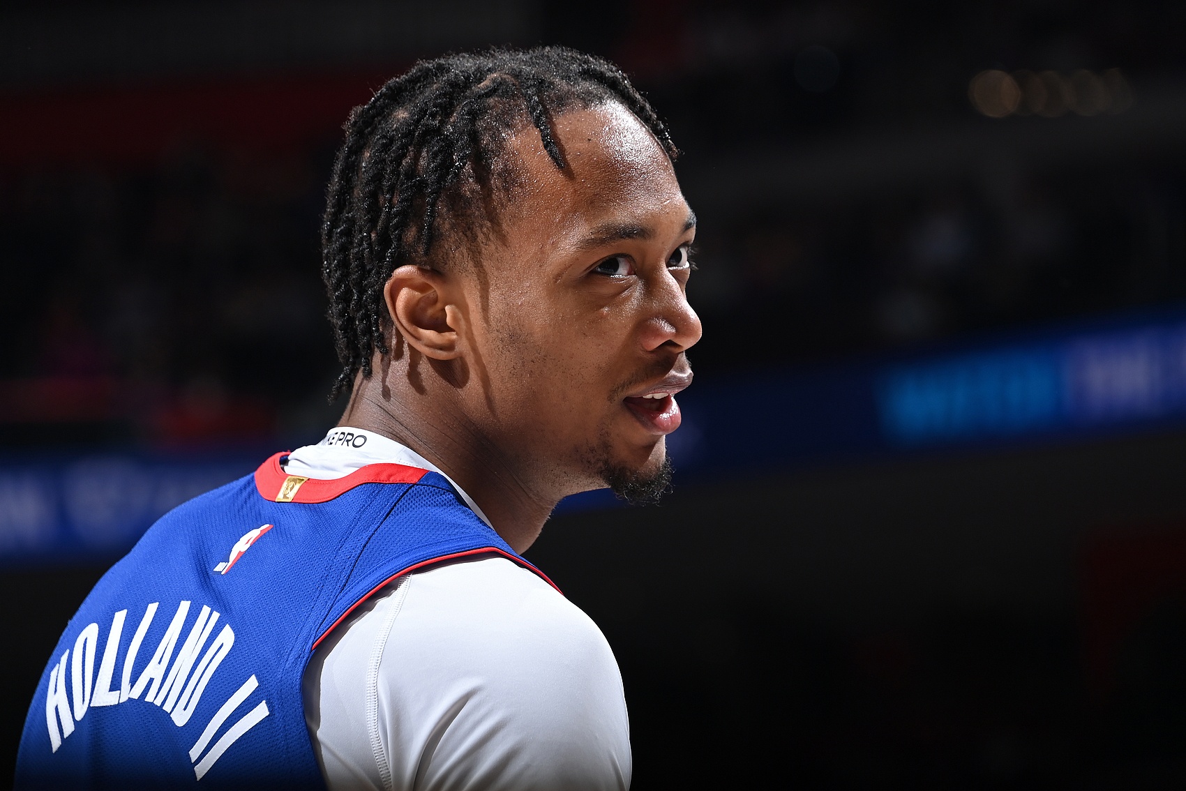 活塞GM：我们非常欣赏霍兰的竞争天性和职业道德 他渴望做到最佳